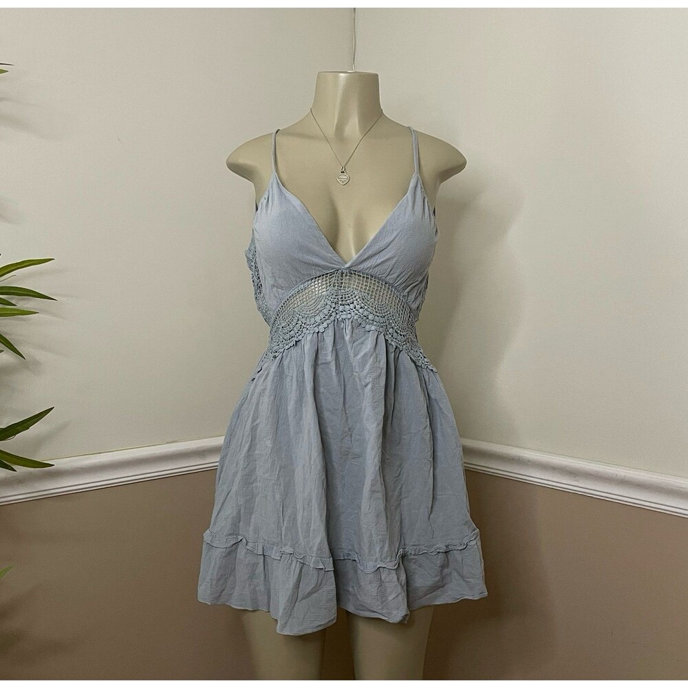 Fashion Nova Women's Deep V Lace Ruffle Halter Dress